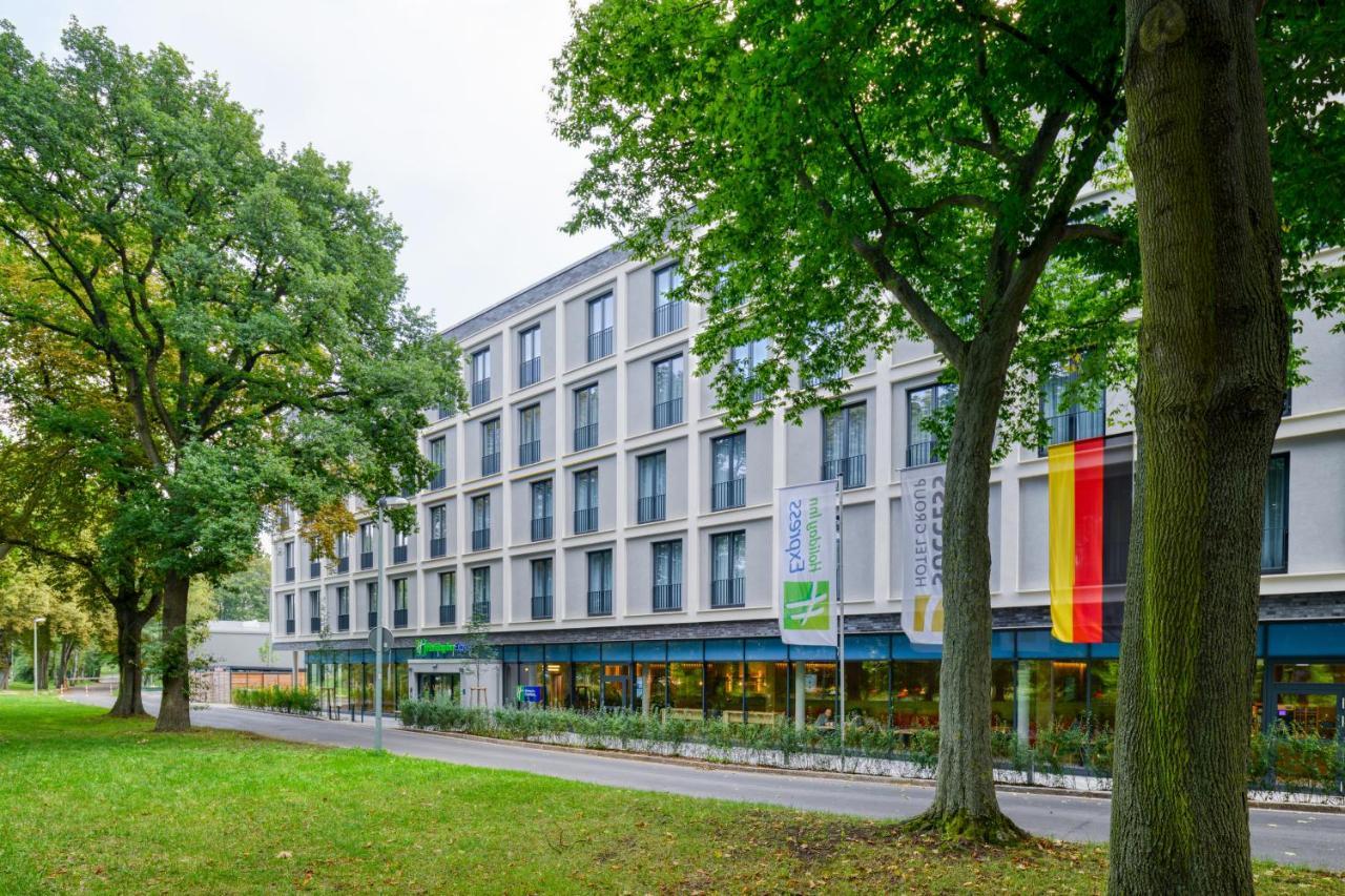Holiday Inn Express Goettingen By Ihg Exteriér fotografie