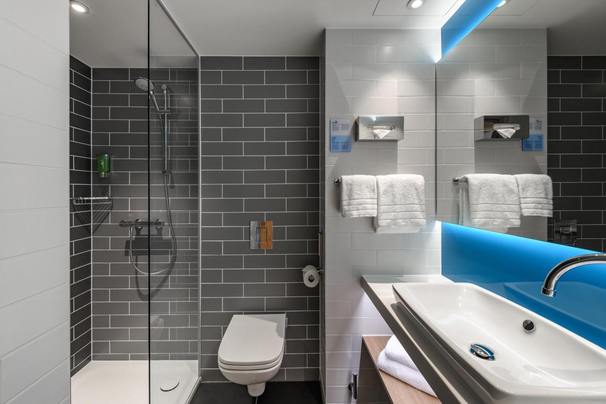 Holiday Inn Express Goettingen By Ihg Exteriér fotografie